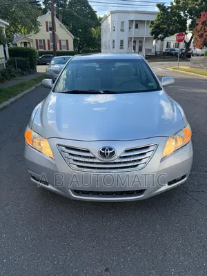 Toyota Camry XLE 4dr Sedan (2.4 4cyl 5A) 2008 Silver