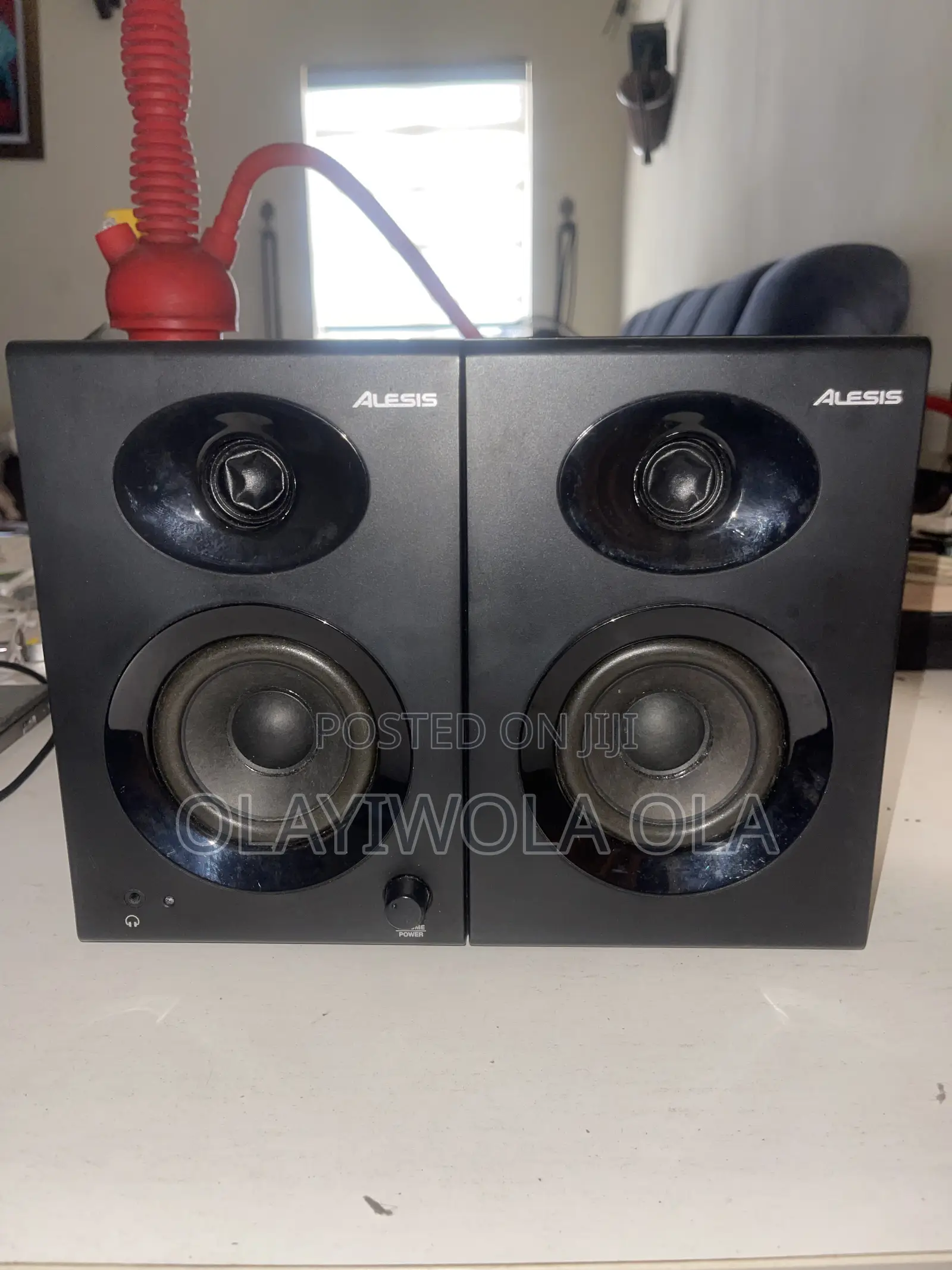 Mini Studio