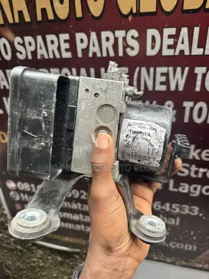 2010–2011 Toyota Tundra ABS Replacement Module