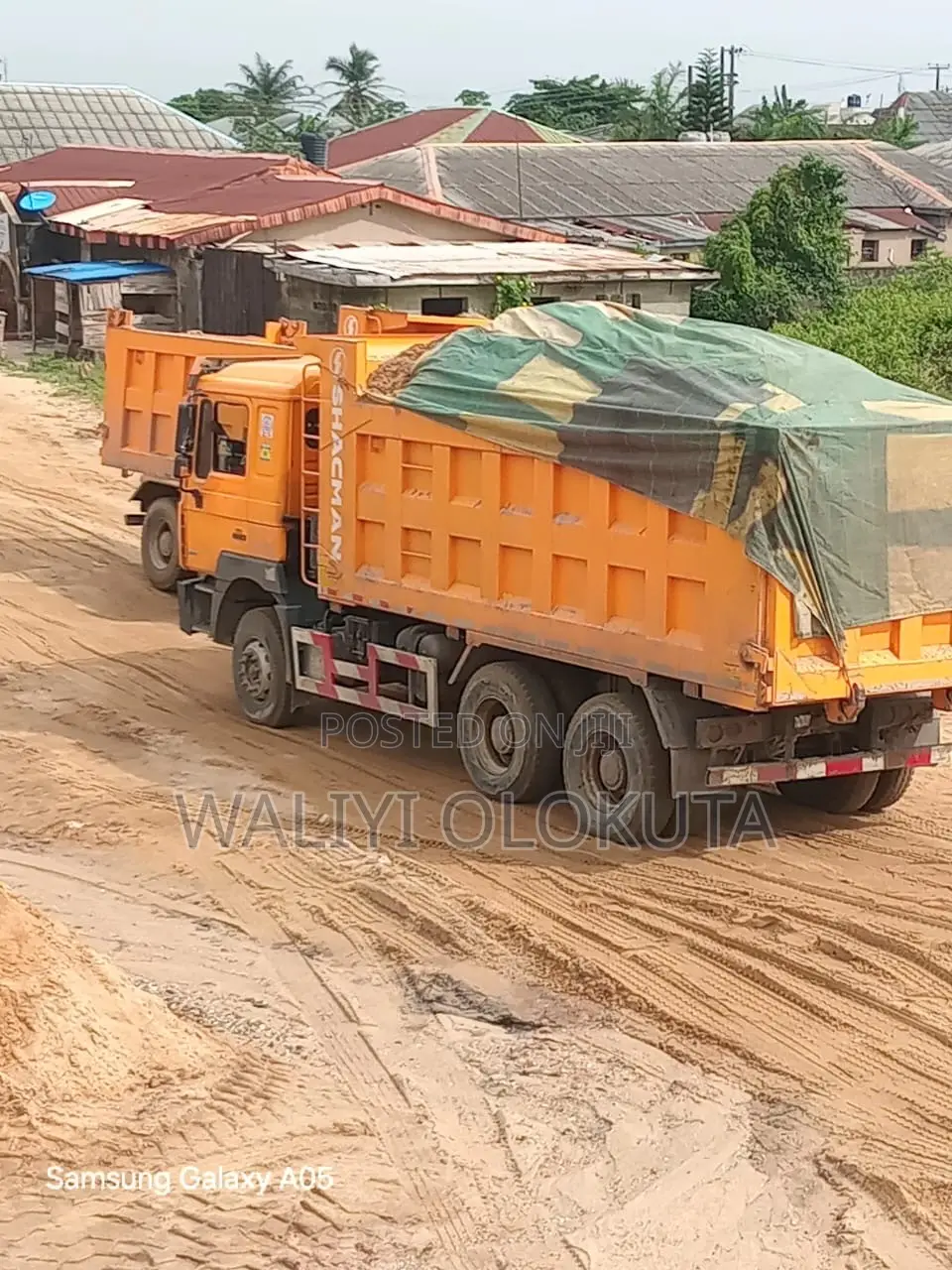 Full 30tons of Sharp Sand