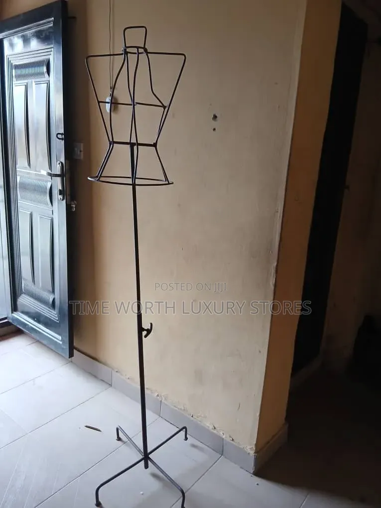 Iron Adjustable Mannequin (Multipurpose)