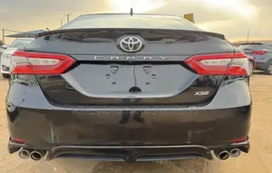 Toyota Camry XSE FWD (2.5L 4cyl 8AM) 2018 Black