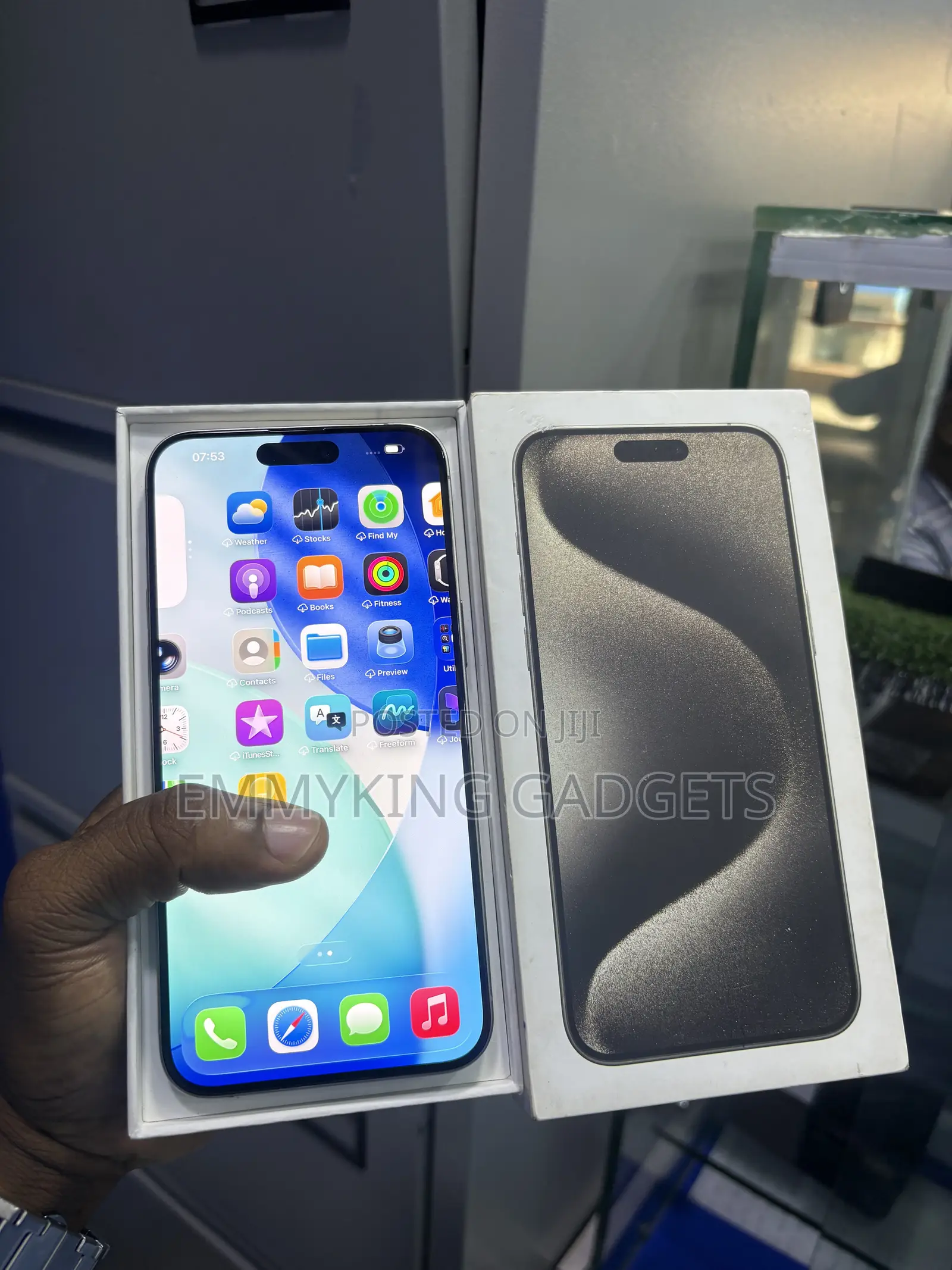 Apple iPhone 15 Pro Max 256 GB Silver