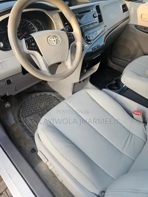 Toyota Sienna 2014 White