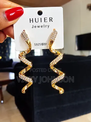 Non Tarnish Fashion Earrings