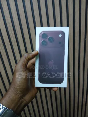 New Apple iPhone 18 Pro 256 GB Red