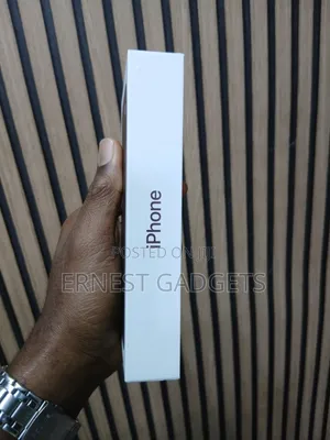 New Apple iPhone 18 Pro 256 GB Red