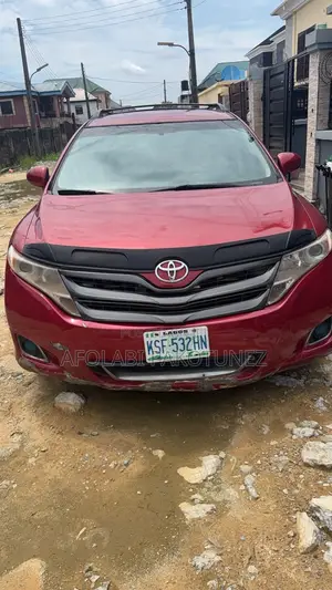 Toyota Venza 2010 Red