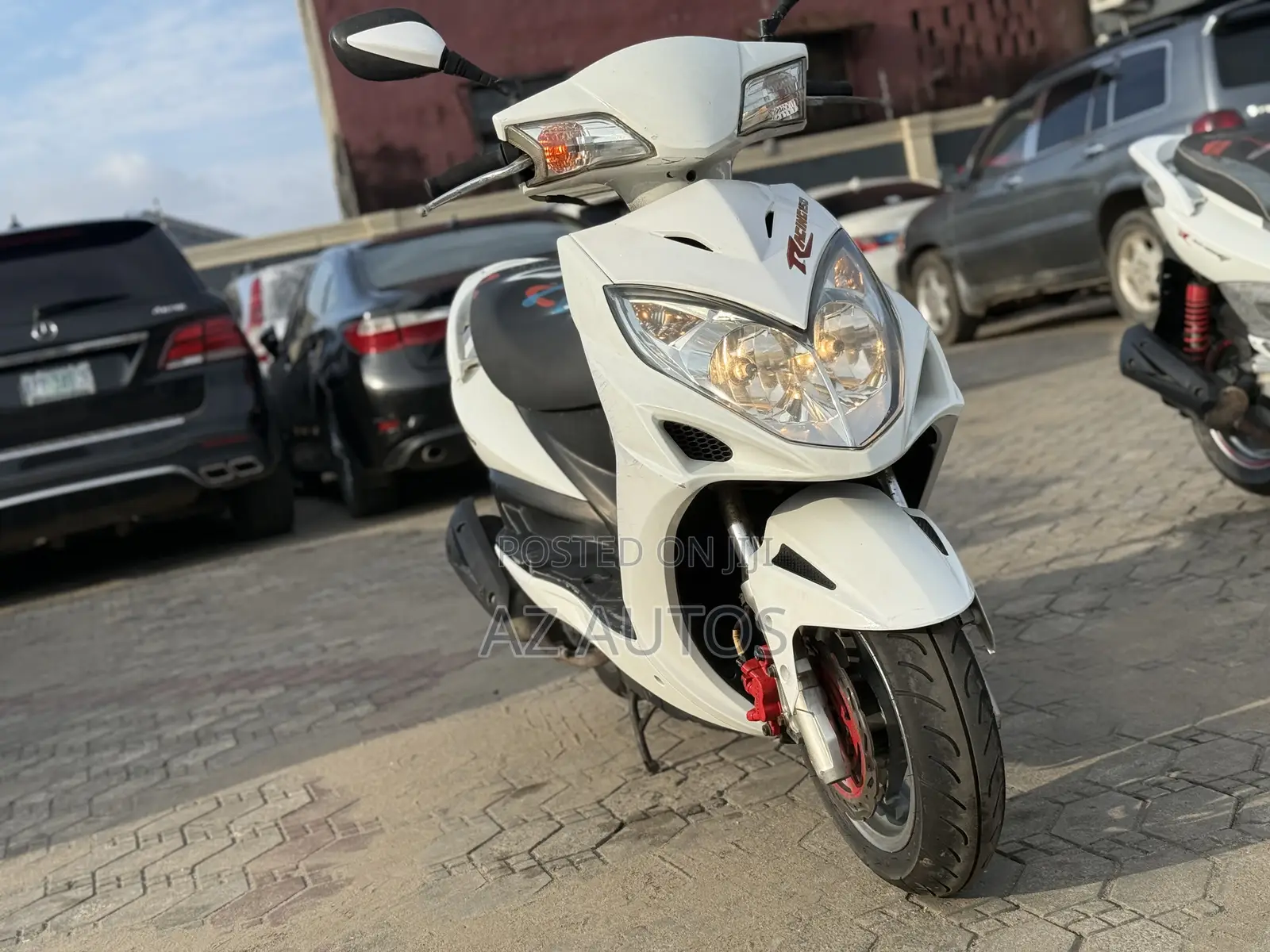 Kymco Xciting 2019 White