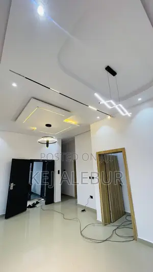 3bdrm Block of Flats in Alagbado for rent