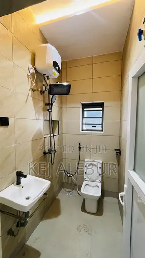 3bdrm Block of Flats in Alagbado for rent