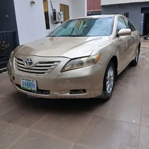 Toyota Camry 2006 Gold
