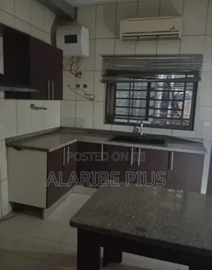 4bdrm Duplex in Estate, Jabi for rent