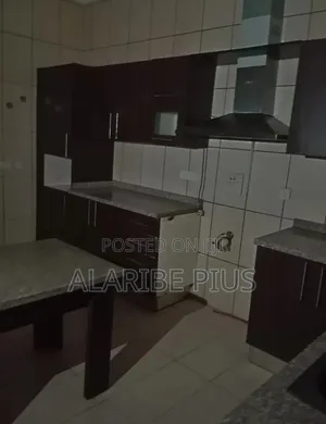 4bdrm Duplex in Estate, Jabi for rent
