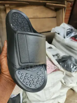 Casual Slides Slippers – Comfortable Everyday Wear | Lagos Delivery