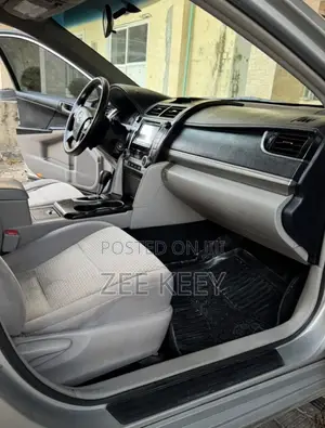 Toyota Camry 2013 Silver