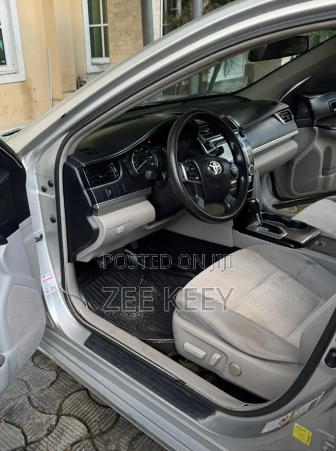 Toyota Camry 2013 Silver