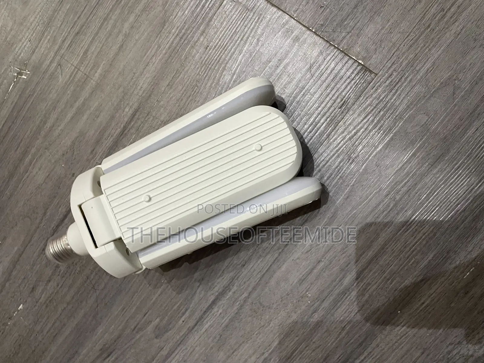 Fan Blade Led Bulb Light