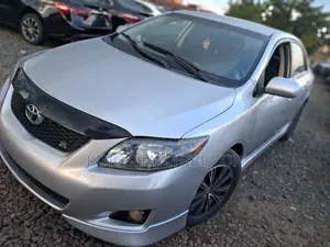 Toyota Corolla 2009 Silver