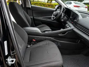 Hyundai Elantra SE 2021 Black