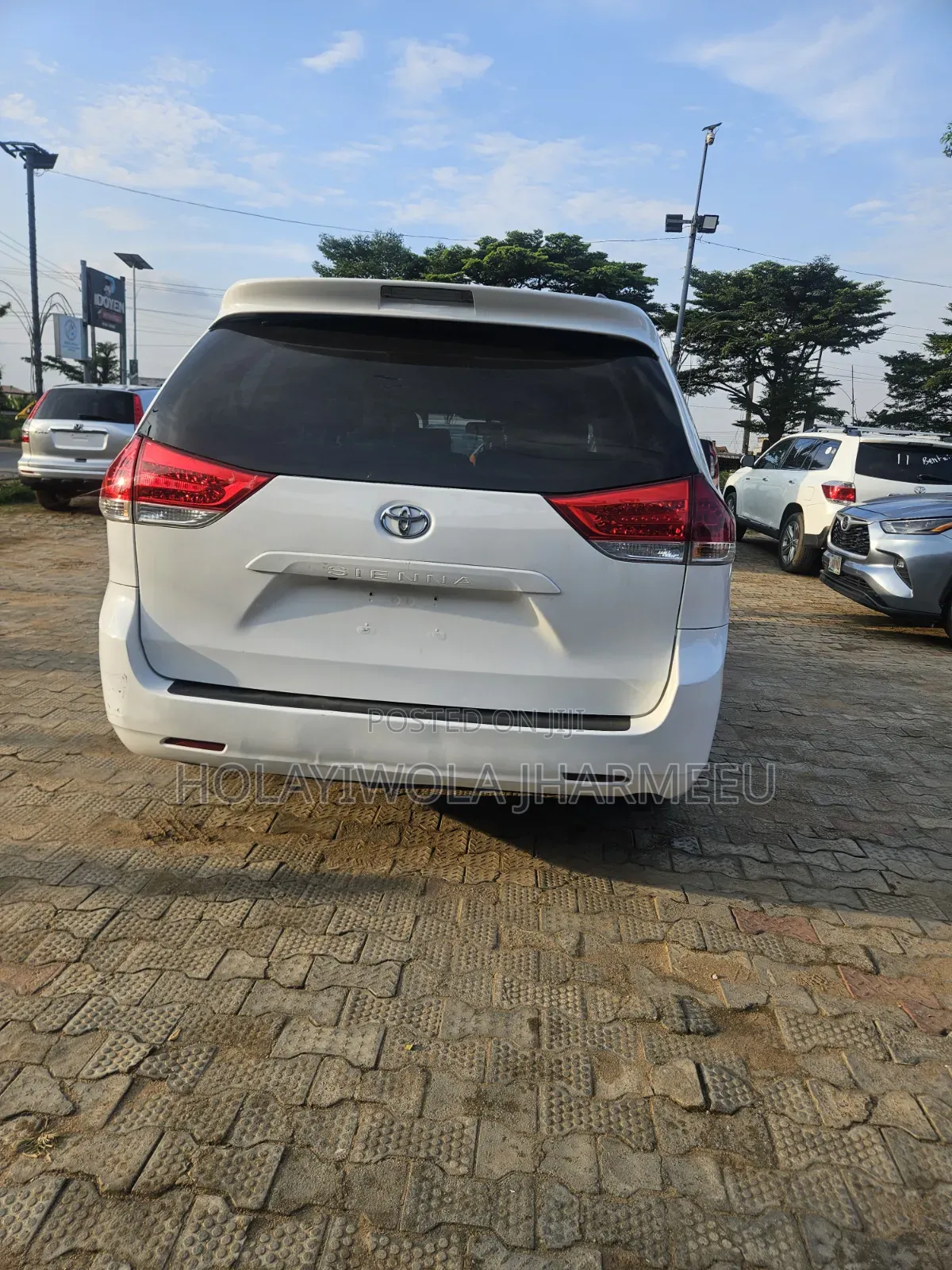 Toyota Sienna 2014 White