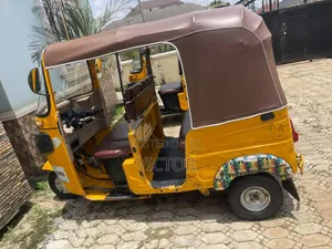 Bajaj RE 2024 Yellow