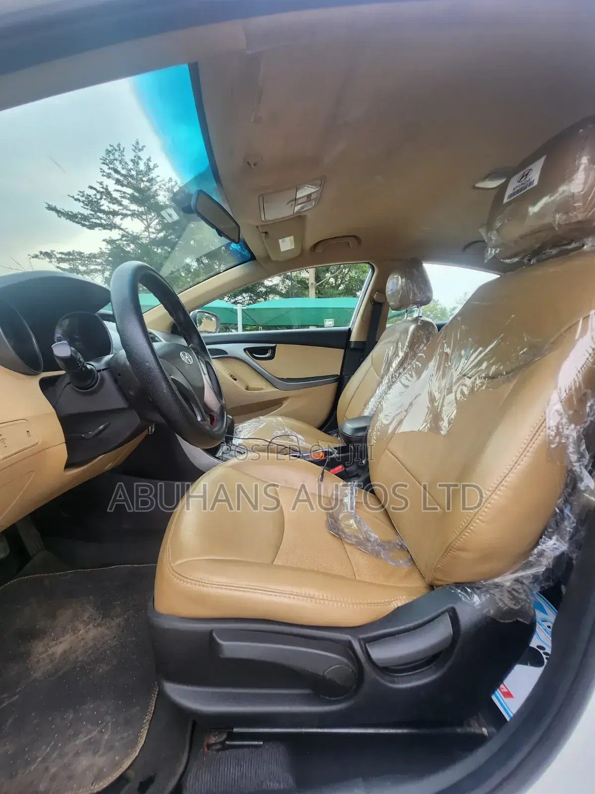 Hyundai Elantra 2013 White
