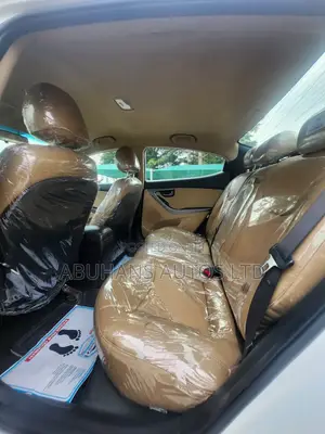 Hyundai Elantra 2013 White