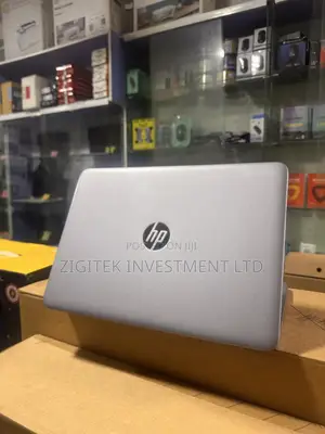 Laptop HP EliteBook 830 8GB Intel Core i5 SSD 256GB