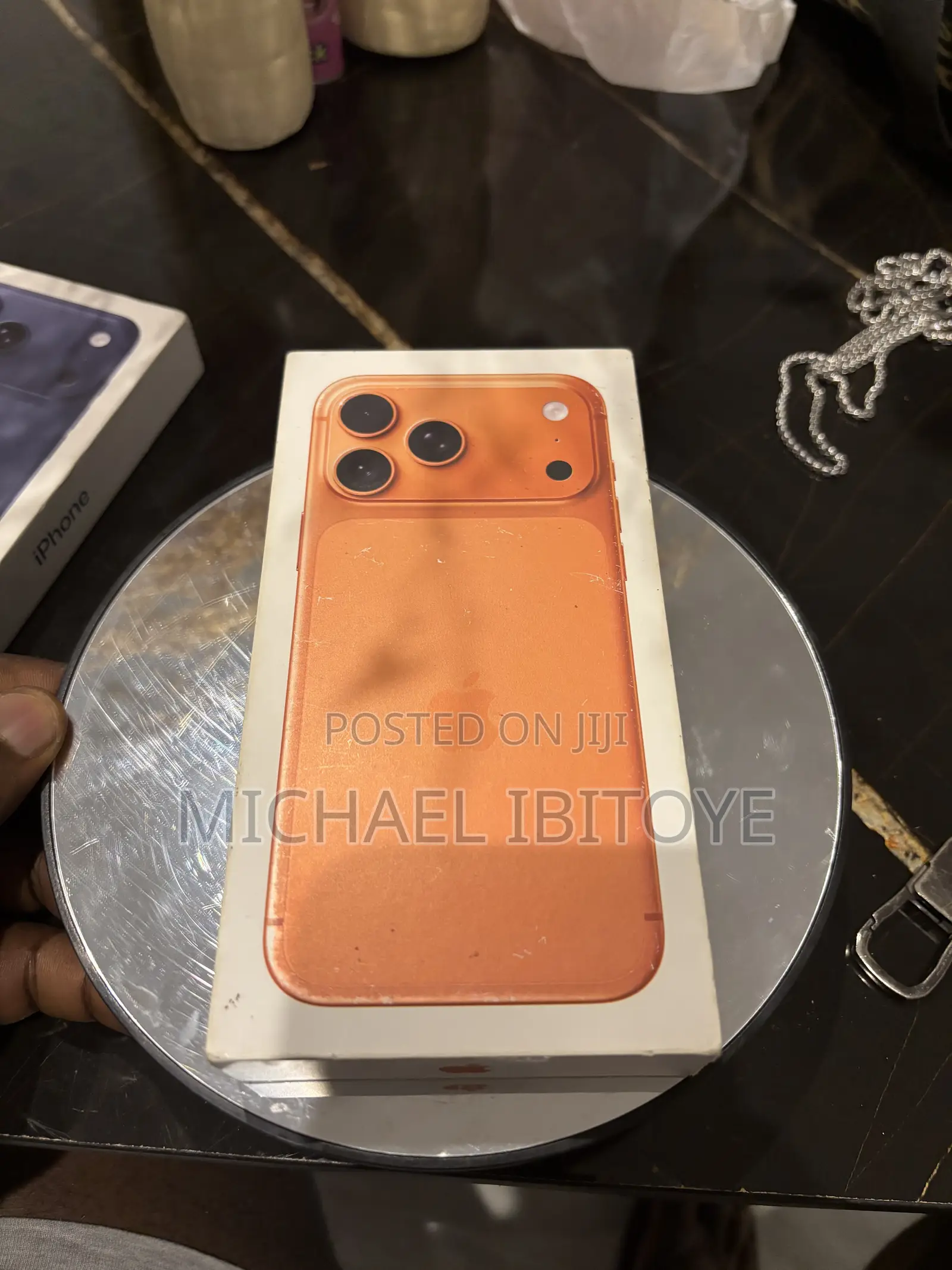 New Apple iPhone 17 Pro Max 256 GB Orange