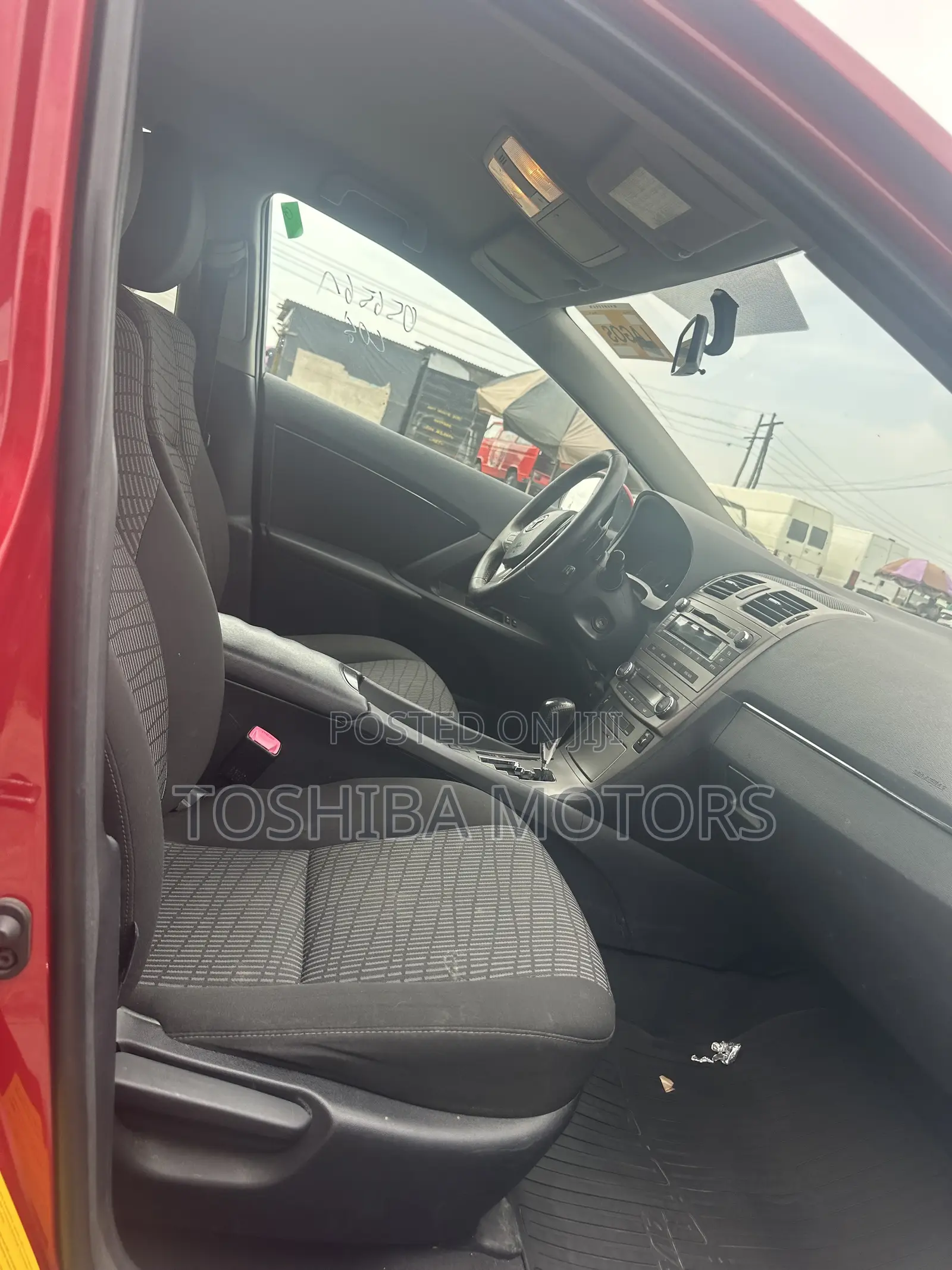 Toyota Avensis 2.0 Advanced Automatic 2011 Red