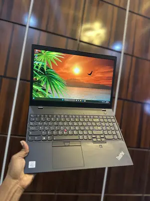 Laptop Lenovo ThinkPad T15 Gen1 16GB Intel Core i7 SSD 512GB