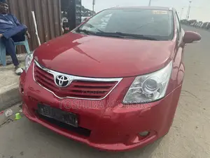 Toyota Avensis 2.0 Advanced Automatic 2011 Red