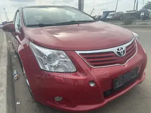 Toyota Avensis 2.0 Advanced Automatic 2011 Red