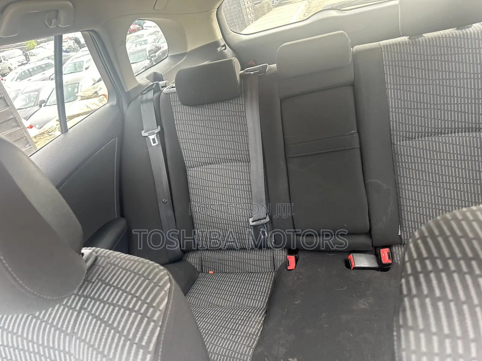 Toyota Avensis 2.0 Advanced Automatic 2011 Red