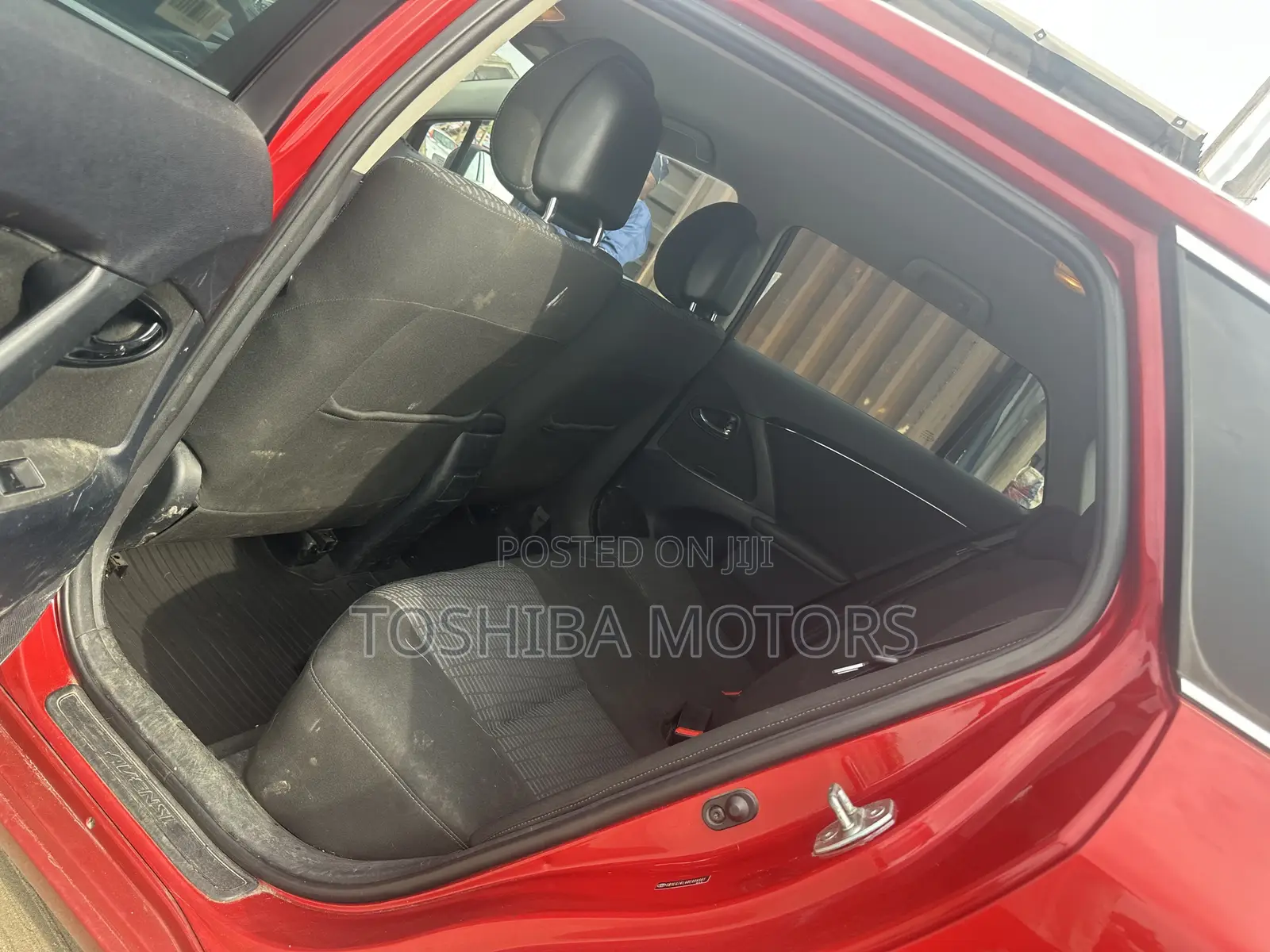 Toyota Avensis 2.0 Advanced Automatic 2011 Red