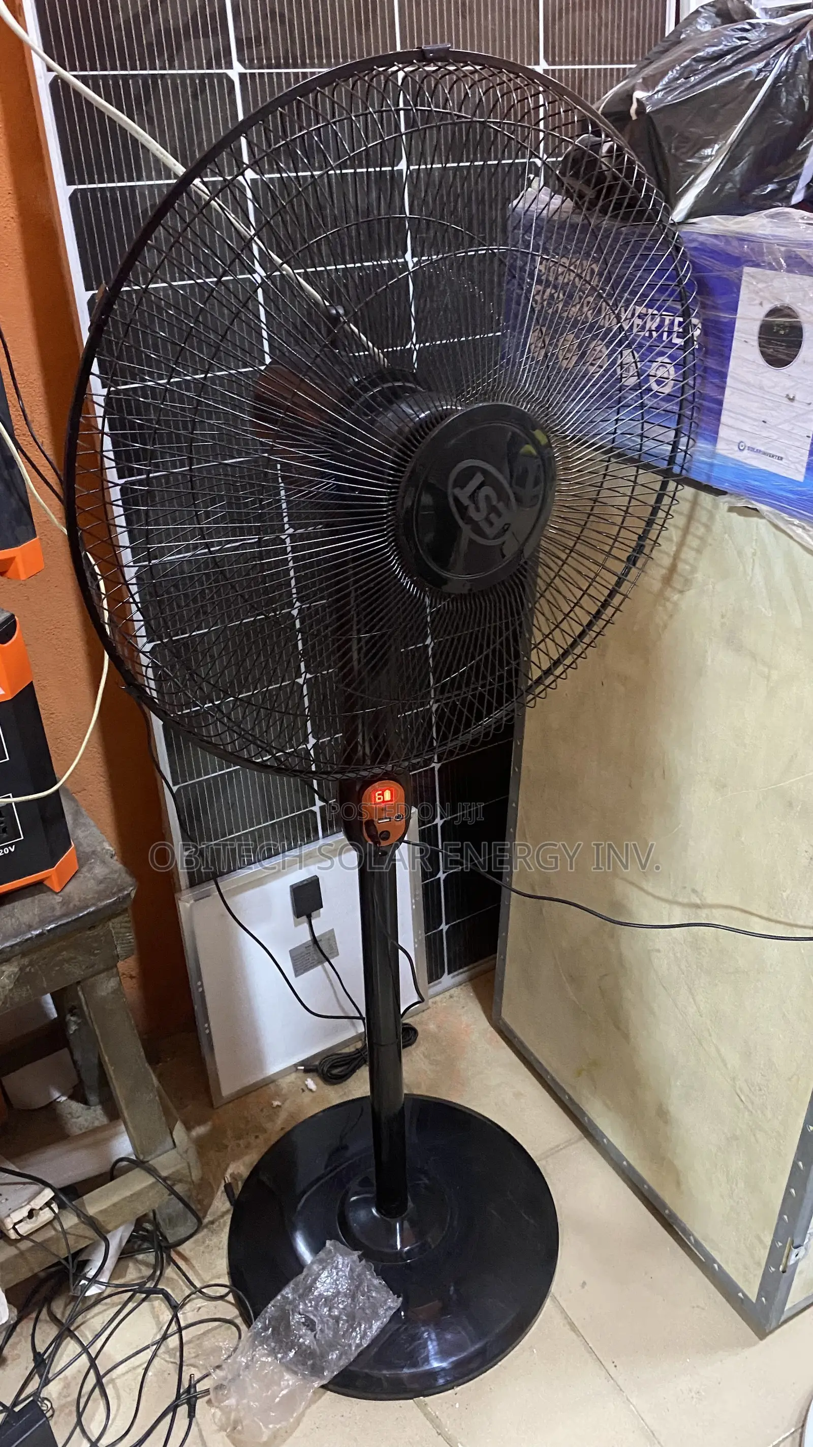 18” 35w Solar Fan