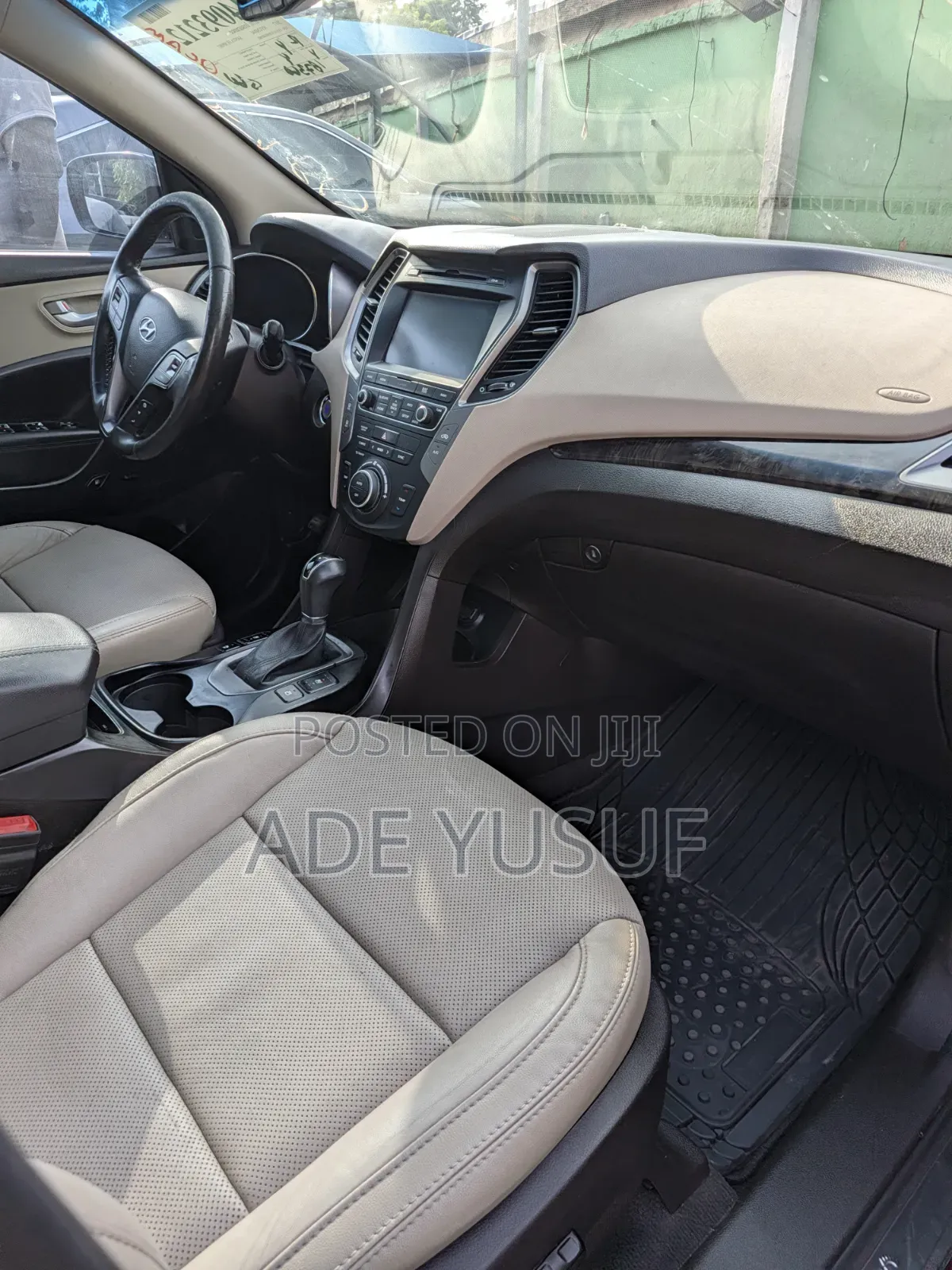 Hyundai Santa Fe 2017 Silver