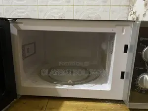 Very Neat Hisense Microwave Available for Sale.