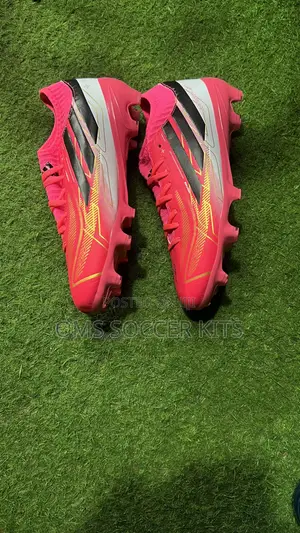 Adidas Hyperfast Football Boot (42)