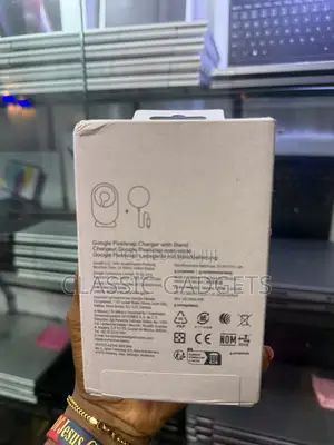 Original Google Pixelsnap Qi2 Wireless Charger With Stand