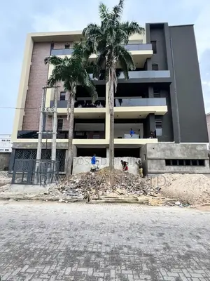 3bdrm Apartment in Lekki Phase 1 for sale