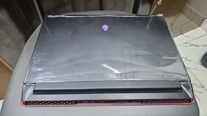Laptop Alienware M17 R4 32GB Intel Core i7 SSD 1T