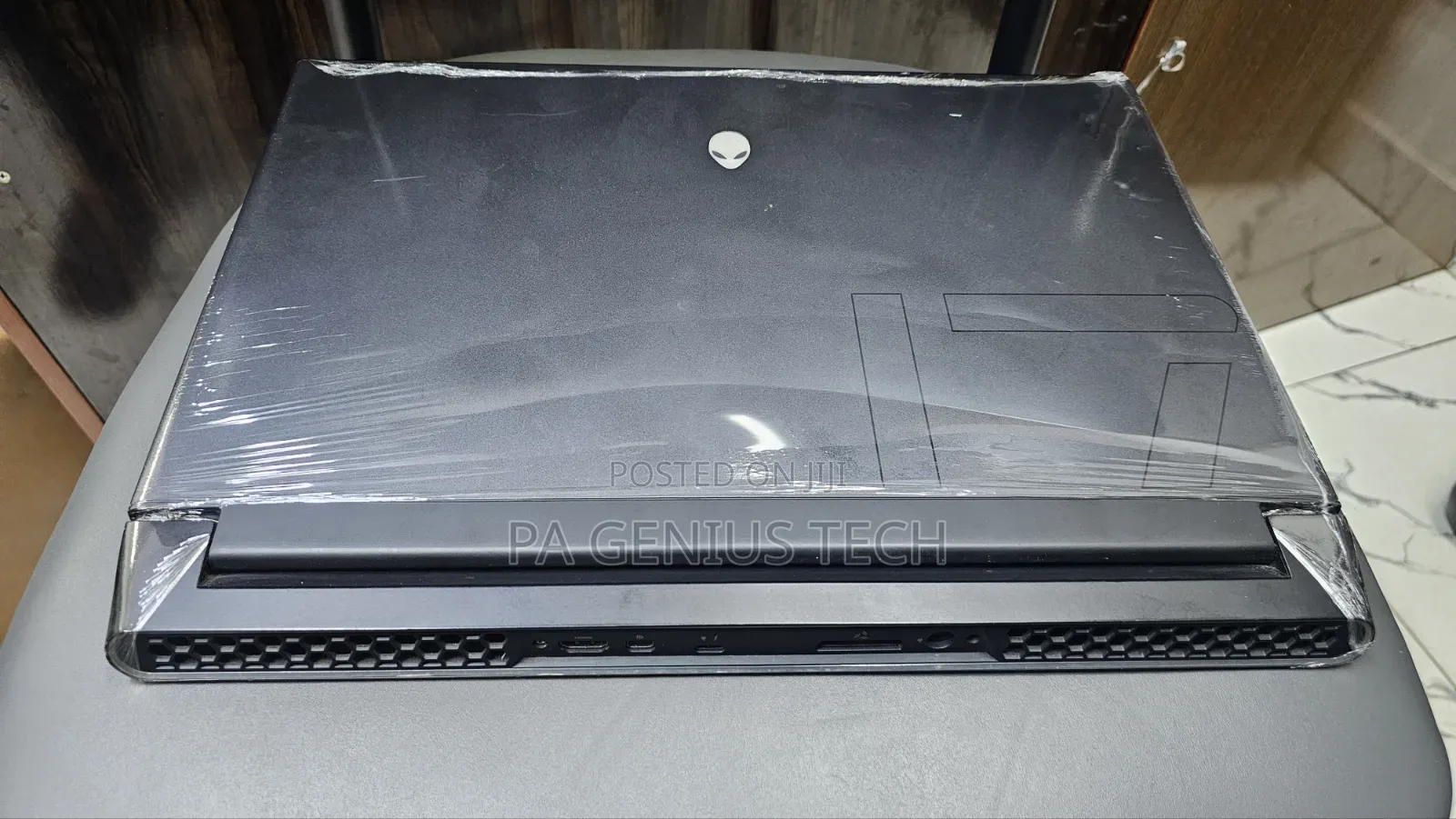 Laptop Alienware M17 R4 32GB Intel Core i7 SSD 1T