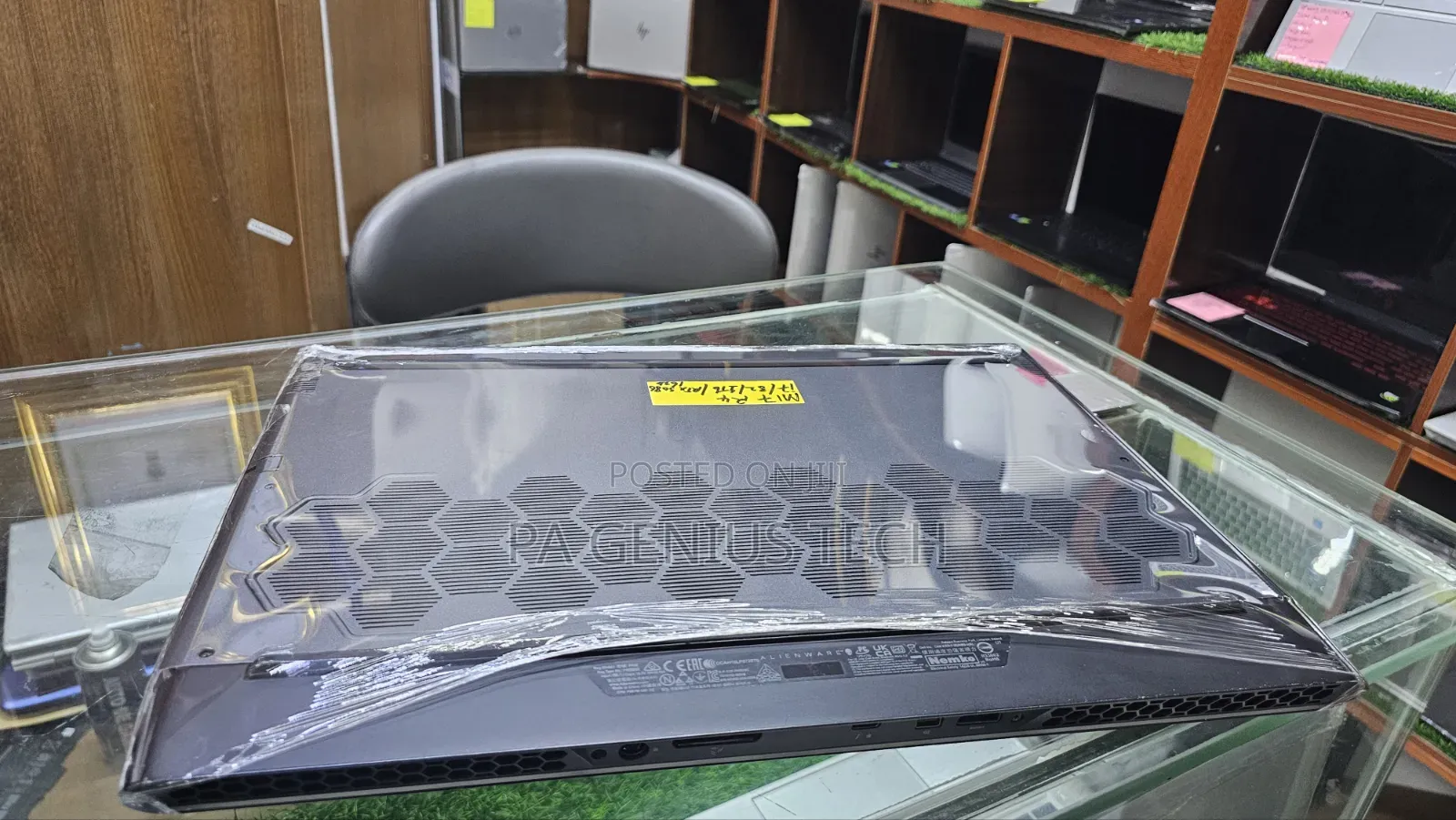 Laptop Alienware M17 R4 32GB Intel Core i7 SSD 1T