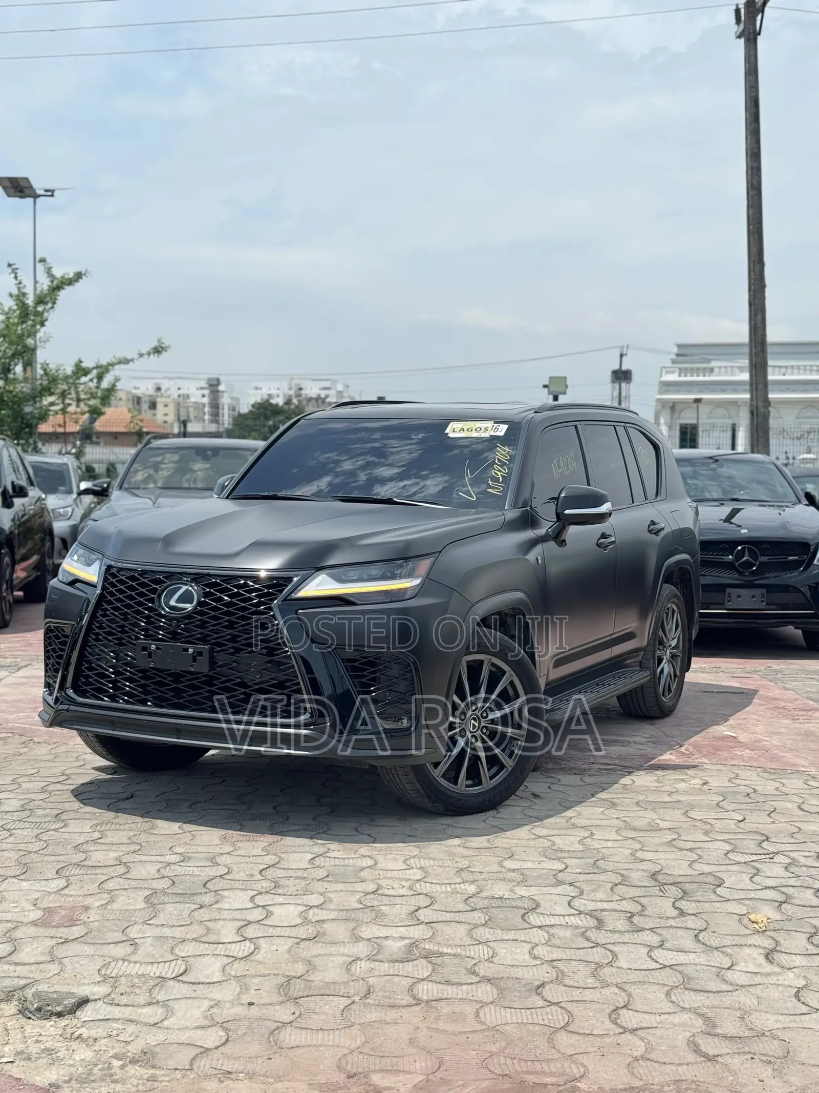 Lexus LX 600 2023 Black
