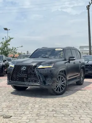 Lexus LX 600 2023 Black