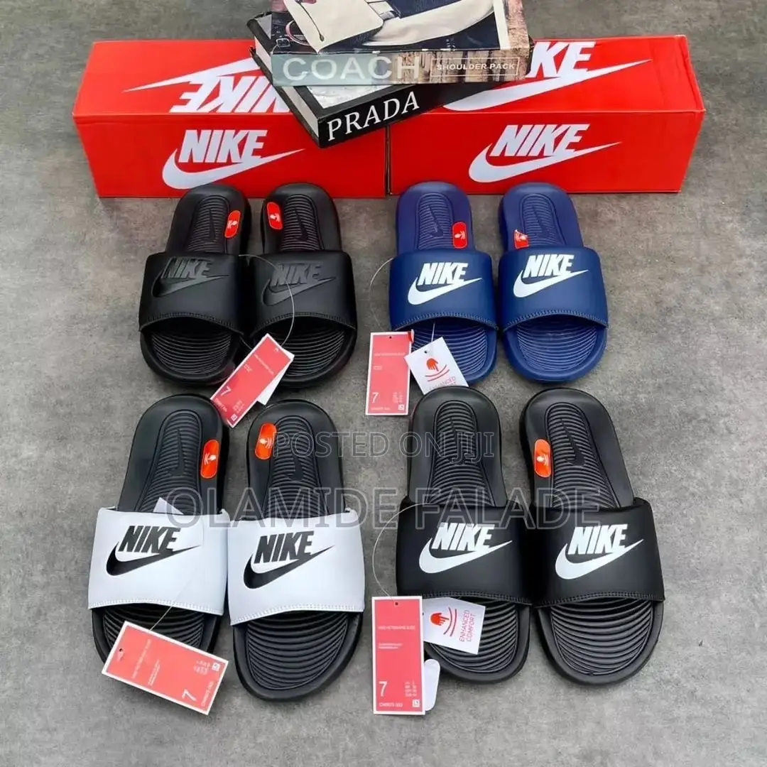 Nike Victori One Slides