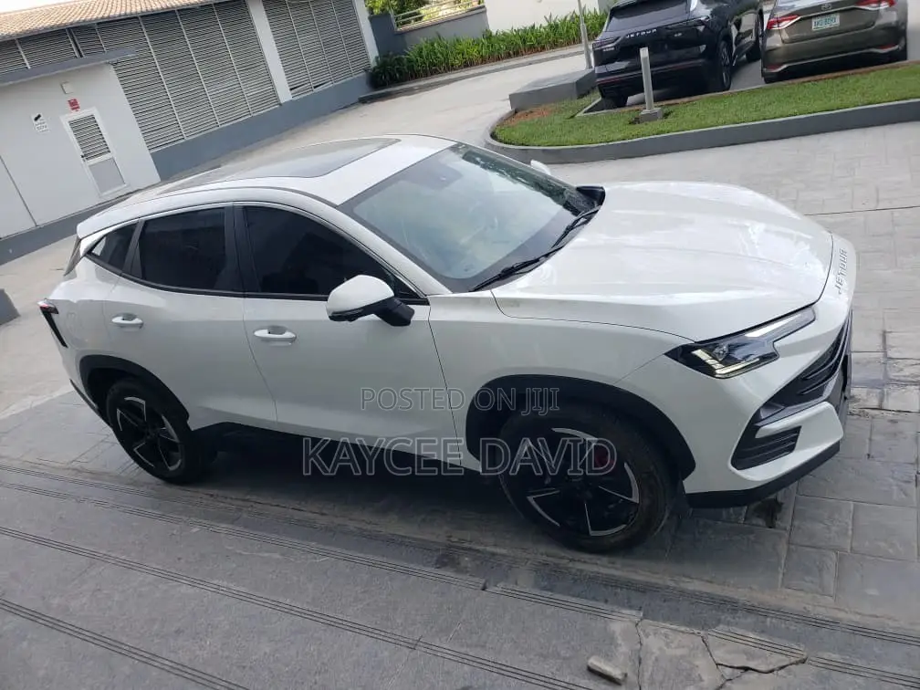 Jetour Dashing 2025 White