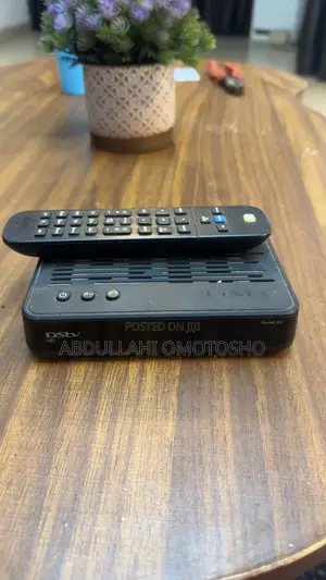 DSTV Decoder